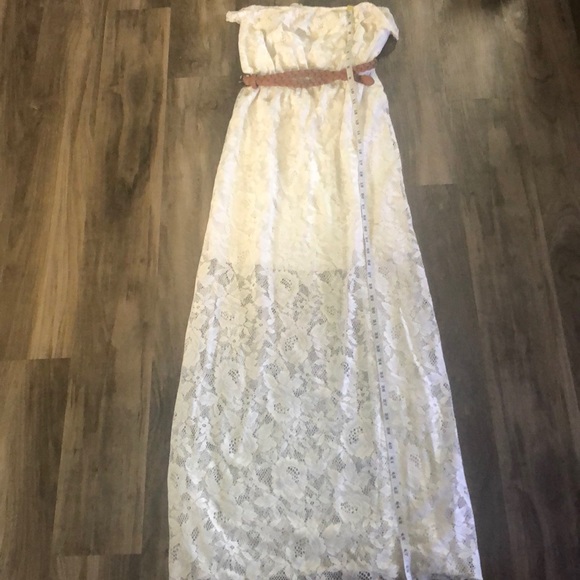 *SOLD* Trixxi White Lace Strapless Maxi Sundress - Picture 2 of 9